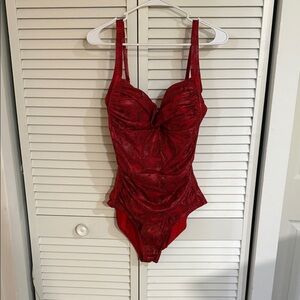 Chic Red Women's One Piece Swimsuit